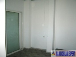 de-inchiriat-spatiu-comercial-37-mp-centru-campulung-muscel-arges-5