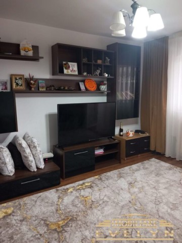 vanzare-apartament-2-camere-decomandat-zona-primaverii-scoala-nr-12