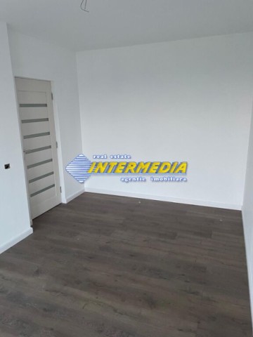vanzare-duplex-pe-cu-326-mp-teren-finisat-la-cheie-alba-iulia-zona-cetate-dealul-furcilor-10