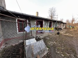 1242-mp-teren-intravilan-imprejmuit-la-asfalt-cu-toate-utilitatile-si-bransamente-si-constructie-cu-anexa-veche-22