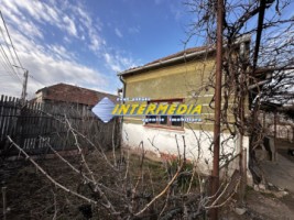 1242-mp-teren-intravilan-imprejmuit-la-asfalt-cu-toate-utilitatile-si-bransamente-si-constructie-cu-anexa-veche-19