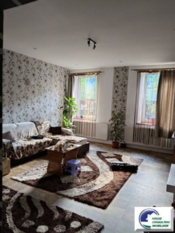 azuga-apartament-cu-trei-camere-parter-3