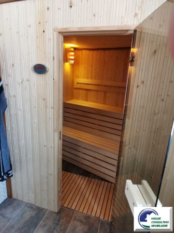 vila-de-vacanta-situata-in-busteni-17