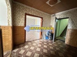 okazie-apartament-3-camere-decomandat-2-balcoane-etaj-2-cetate-liber-9