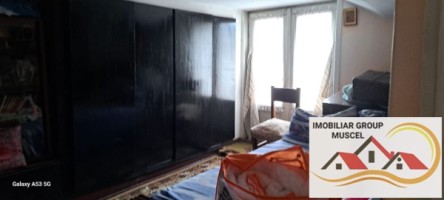vila-demisolparter-si-etaj-compusa-din-6-camere-campulung-muscel-centru-pret-140000-euro-negociabil-14