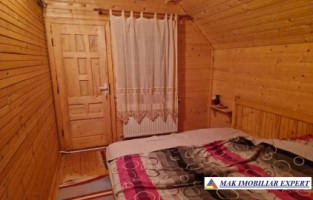 de-vanzare-cabana-de-lemn-la-munte-5-camere-teren-400-mp-in-ciocanu-dambovicioara-arges-4