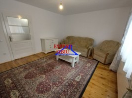 inchiriez-casa-2-camererecent-renovatacu-garajzona-lazaret-4
