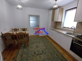 inchiriez-casa-2-camererecent-renovatacu-garajzona-lazaret-6