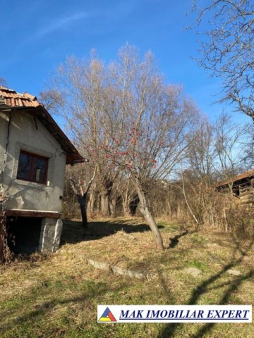 vand-teren-intravilan-3270-mp-centru-campulung-muscel-arges-3
