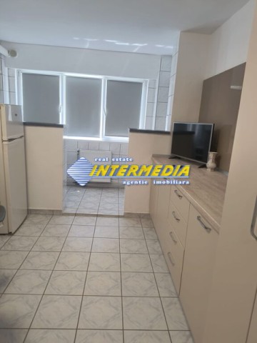 inchiriere-apartament-2-camere-alba-iulia-cetate-m-uri-etaj-intermediar-mobilat-si-utilat-complet-4