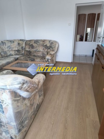inchiriere-apartament-2-camere-alba-iulia-cetate-m-uri-etaj-intermediar-mobilat-si-utilat-complet-3