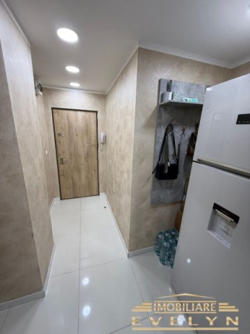 de-vanzare-apartament-2-camere-zona-sucevei-carrefour-4