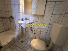 apartament-cu-o-camera-cetate-decomandat-etaj-3-alba-iulia-zona-cetate-bulevard-7