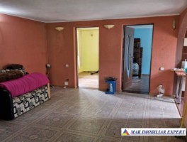 vand-casa-de-vacanta-3-camere-teren-625-mp-in-robaia-musatesti-arges-1