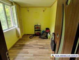 vand-casa-de-vacanta-3-camere-teren-625-mp-in-robaia-musatesti-arges-2