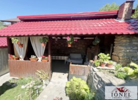 casa-de-vanzare-in-ampoita-14