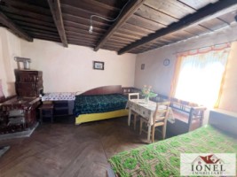 casa-de-vanzare-in-ampoita-12