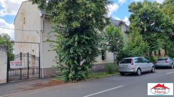 casa-mare-cu-teren-1174-mp-zona-titulescu