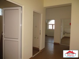 casa-mare-cu-teren-1174-mp-zona-titulescu-5