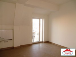 casa-mare-cu-teren-1174-mp-zona-titulescu-9
