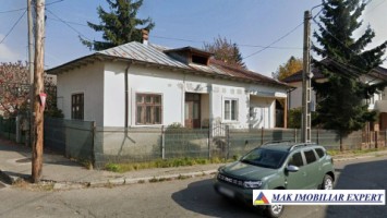 vand-casa-3-camere-teren-250-mp-in-centru-campulung-muscel-arges-1