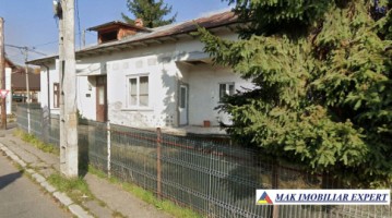 vand-casa-3-camere-teren-250-mp-in-centru-campulung-muscel-arges-5