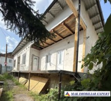 vand-casa-3-camere-teren-250-mp-in-centru-campulung-muscel-arges-4