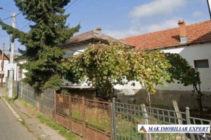 vand-casa-3-camere-teren-250-mp-in-centru-campulung-muscel-arges-11