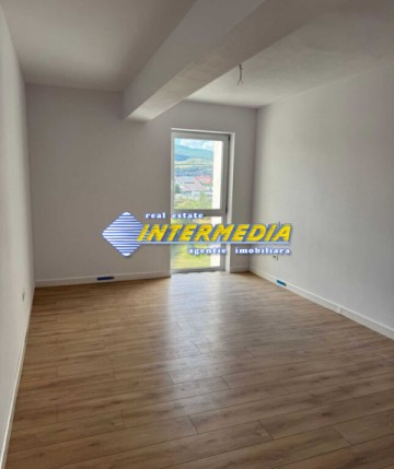 vanzare-apartament-3-camere-2-bai-2-balcoane-84-mp-utili-debara-dresing-alba-iulia-zona-cetate-hcc-11
