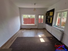 inchiriez-apartament-2-camere-la-casacu-curte-de-50-mpzona-lazaret
