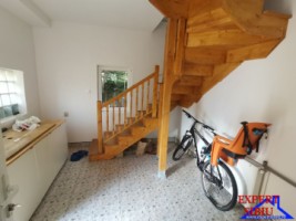 inchiriez-apartament-2-camere-la-casacu-curte-de-50-mpzona-lazaret-5