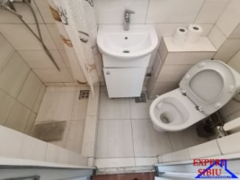 inchiriez-apartament-2-camere-la-casacu-curte-de-50-mpzona-lazaret-4