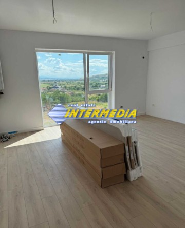 vanzare-apartament-3-camere-2-bai-2-balcoane-78-mp-utili-debara-dresing-alba-iulia-zona-cetate-hcc-15
