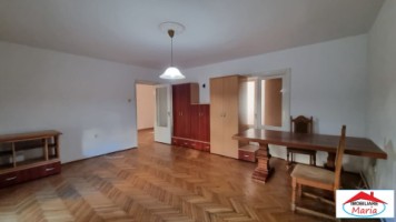 apartament-ultracentral-3-camere-cu-garaj-si-beci-3