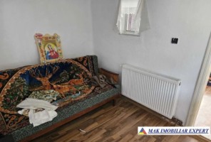 casa-3-camere-cu-teren-3270-mp-de-vanzare-in-valea-barbusii-campulung-muscel-arges-4