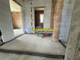 casa-noua-p1-finisata-la-cheie-cu-333-mp-teren-imprejmuita-si-toate-utilitatiile-6