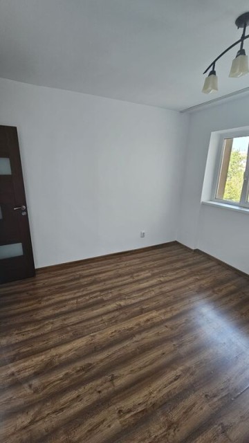 malu-rosu-3cam2bai-cf1a-dec-28-renovat-98000-euro-19