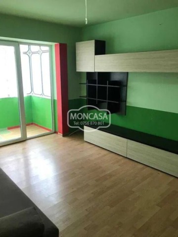 apartament-2-camere-zona-primaverii-etaj-1