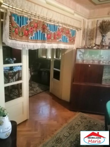 casa-cu-etaj-si-teren-28-arii-in-solduba-6