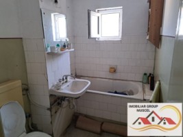 vanzare-apartament-3-camere-etaj-4-cofrt1-suprafata-75-mp-pret-36000-euro-5