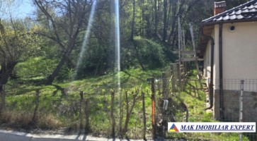 vand-teren-intravilan-720-mp-valea-barbusii-campulung-muscel-arges-2