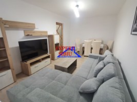 inchiriez-apartament-3-camere-decomandat-renovat-zona-mihai-viteazul-3
