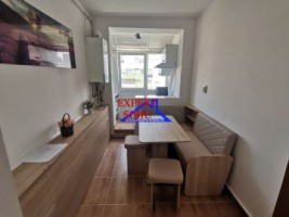 inchiriez-apartament-3-camere-decomandat-renovat-zona-mihai-viteazul-5
