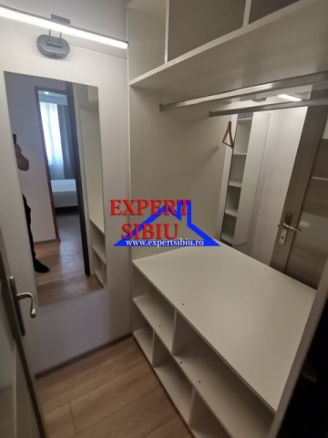 inchiriez-apartament-3-camere-decomandat-renovat-zona-mihai-viteazul-10