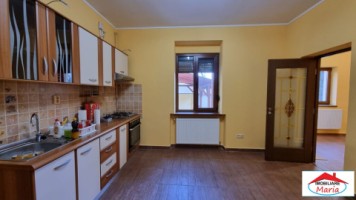 casa-parter-in-zona-titulescu-220000-euro-3