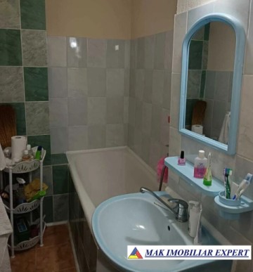 vand-garsoniera-confort-1-et1-grui-campulung-muscel-arges-6