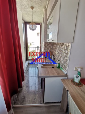 vand-apartament-3-camererecent-renovat-zona-kaufland-3