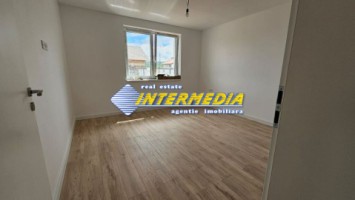 casa-noua-de-vanzare-in-alba-iulia-4-camere-teren-aferent-423-mp-2