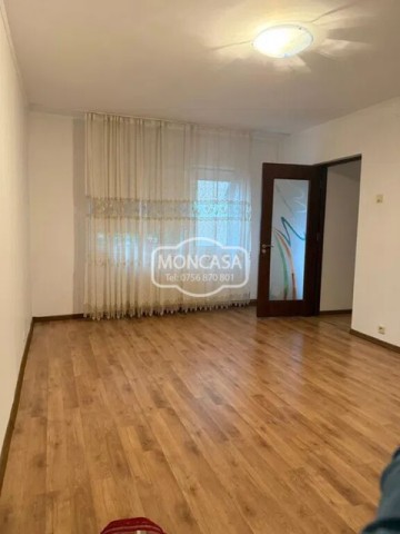 apartament-2-camere-zona-stejari-etaj-1-5