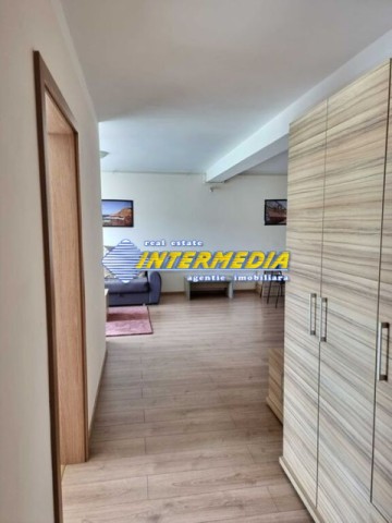 apartament-3-camere-deinchiriat-in-bloc-nou-cetate-mobilat-complet-8
